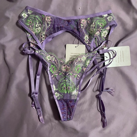 Savage X Fenty Bohemian Paisley Lingerie Set - Picture 2 of 6